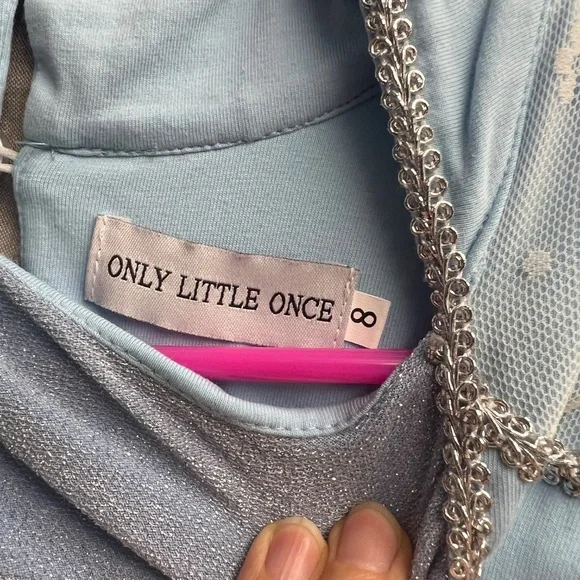 Only Little Once Elsa Dress and Cape Sz 8 - Picture 13 of 16